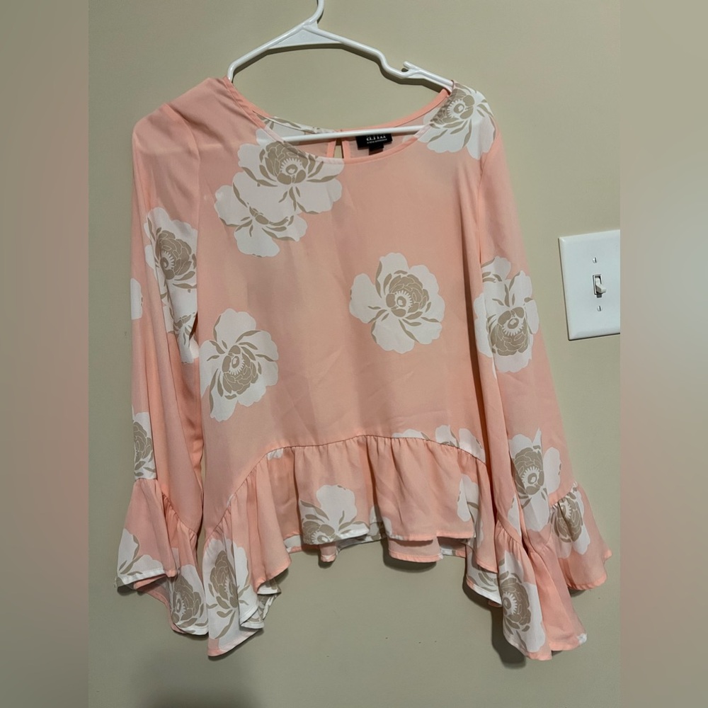 floral pink blouse